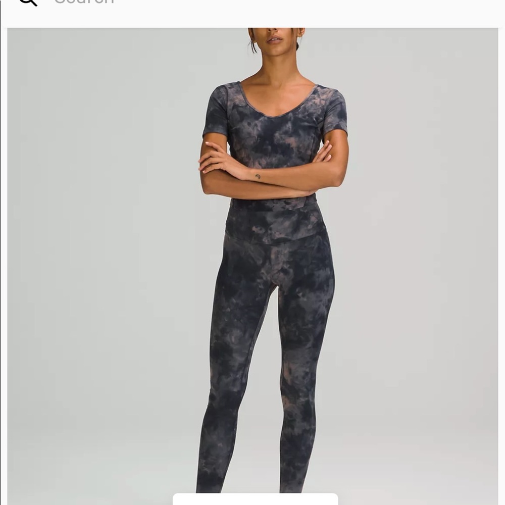 Lululemon Align Tee